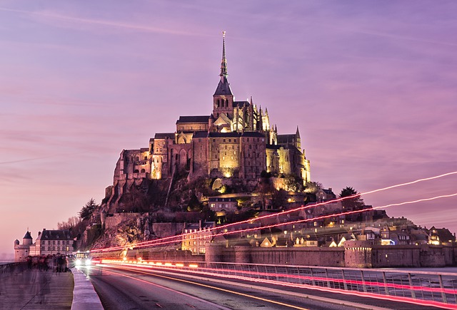 Le Mont-Saint-Michel subjonctif présent