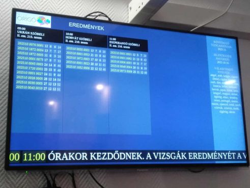 kivetítő az Origo Nyelvi Centrumban ahol eszperantóból szóbeliztem